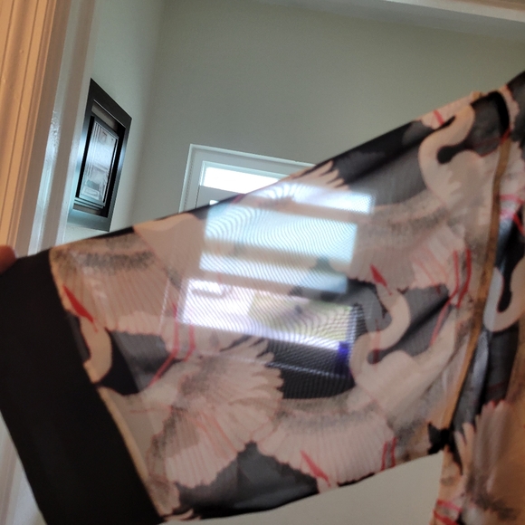 Kimono - Picture 2 of 4